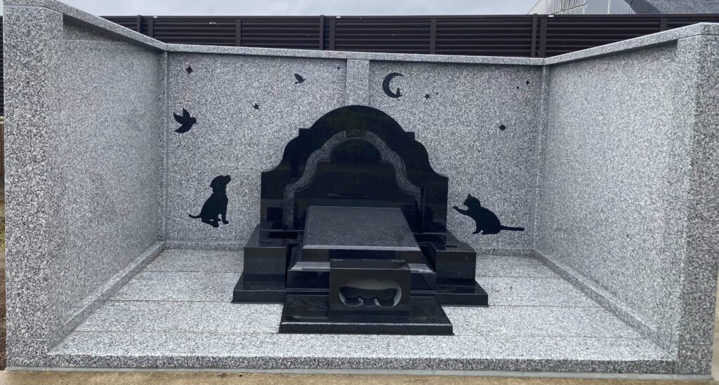 南龍寺慶光苑のペット供養塔